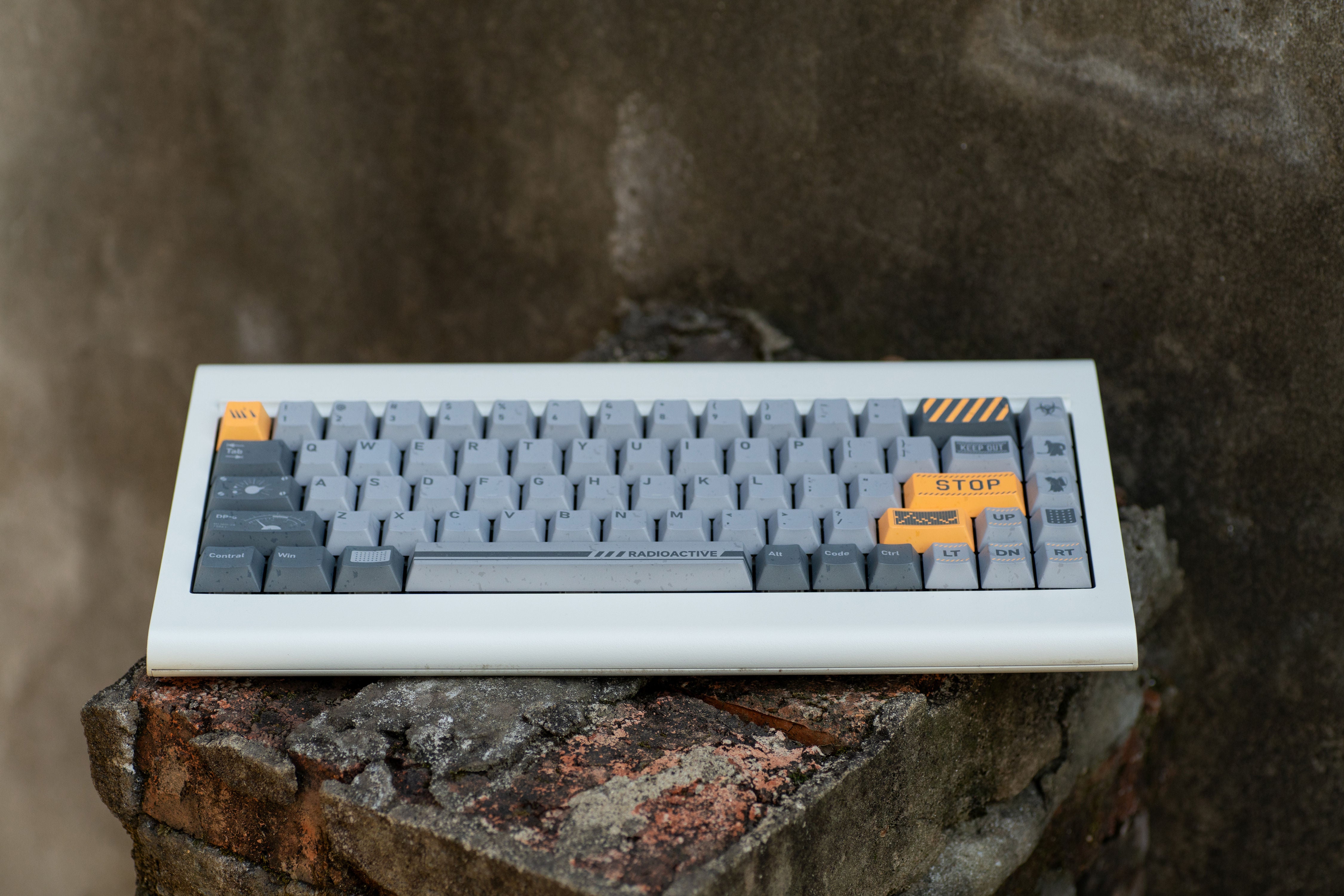 WUkds Original Keycaps——Chernobyl Keycaps