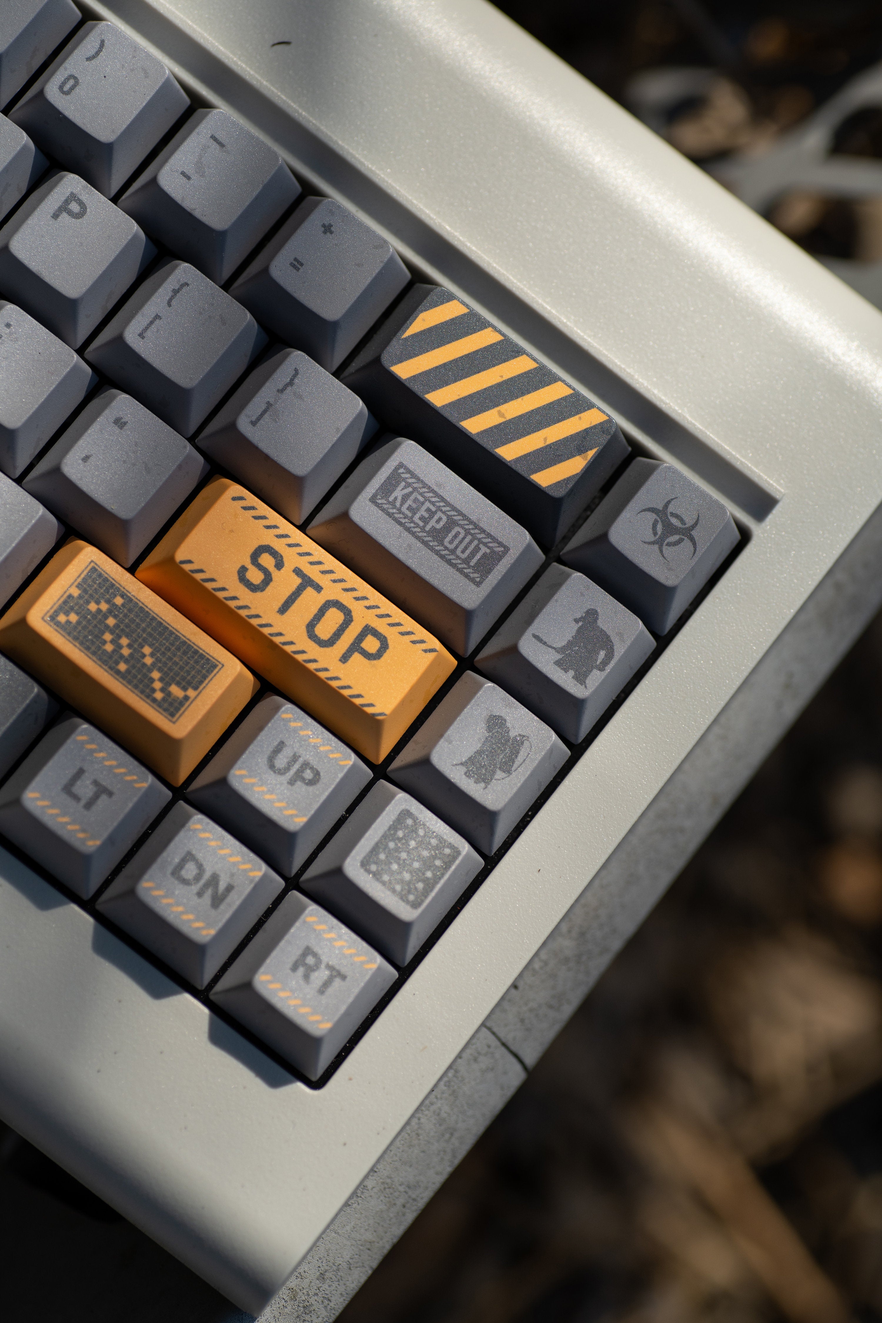 WUkds Original Keycaps——Chernobyl Keycaps