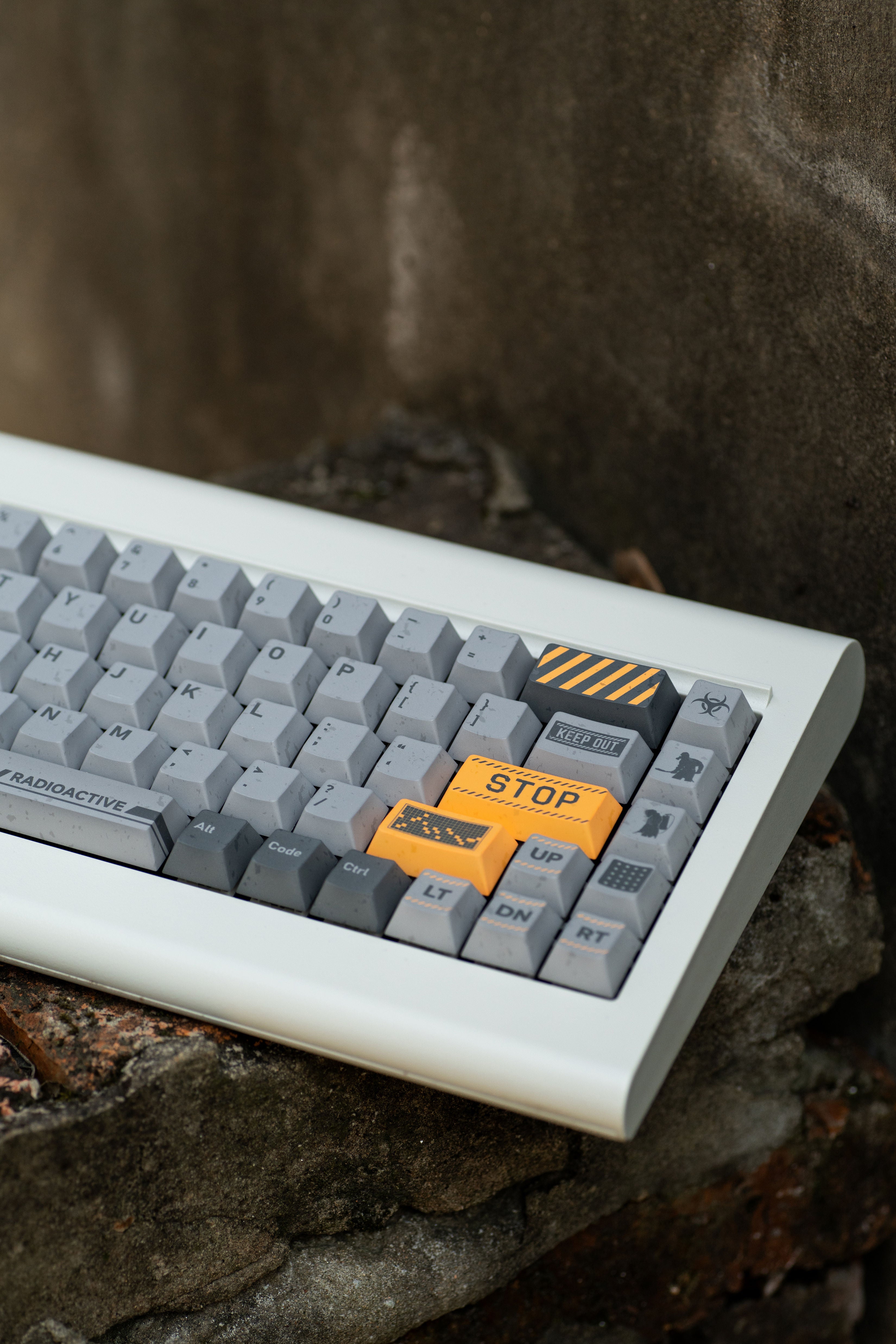 WUkds Original Keycaps——Chernobyl Keycaps