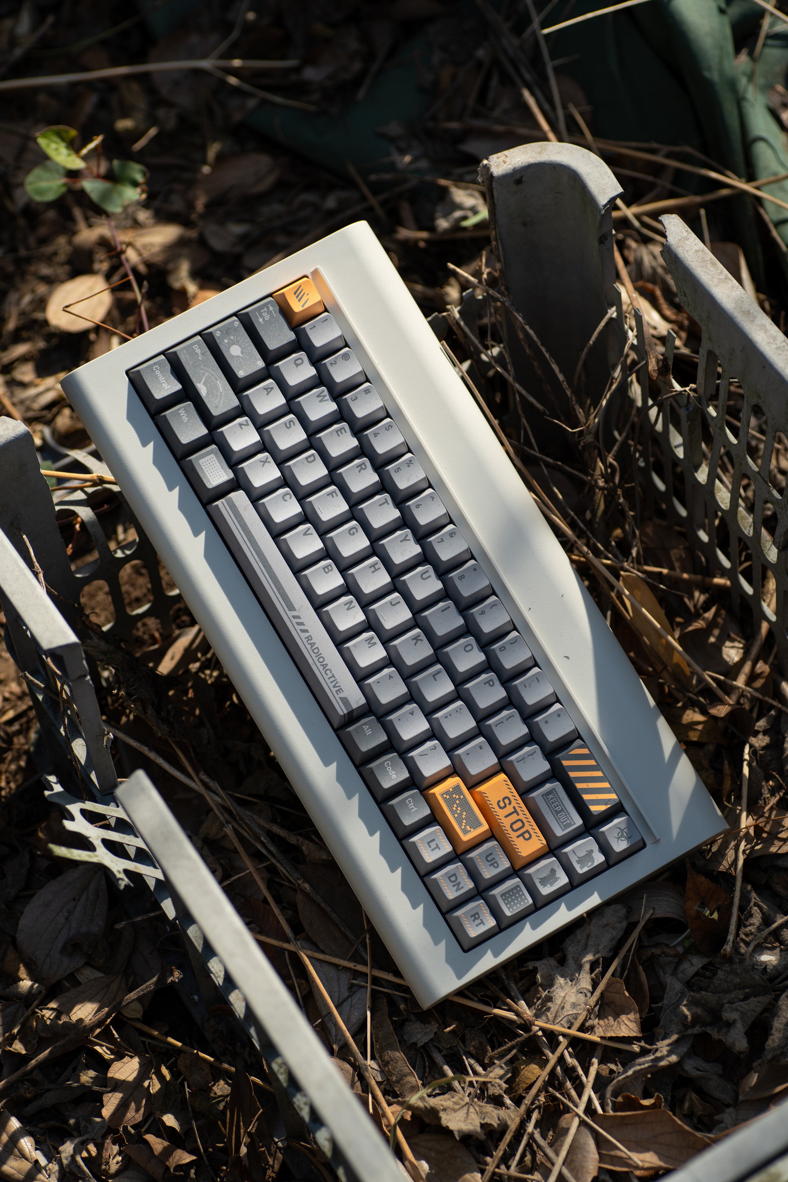 WUkds Original Keycaps——Chernobyl Keycaps